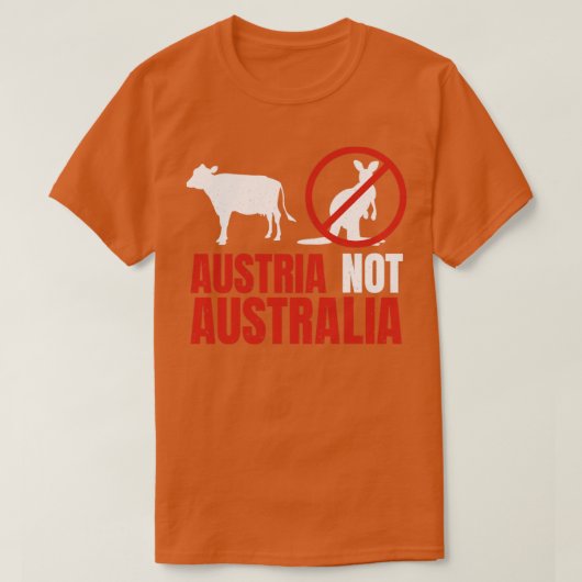 オーストリアNot Australiaカンガルーおもしろいプン Tシャツ (デザイン正面)