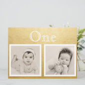 オーダーメイドのウェディングプランナーです。お二人の年齢に合わせたゴールドのテーブルナンバーを製作し 招待状 (スタンド正面)