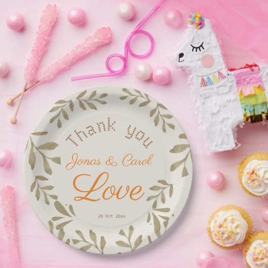 オーダーメイドのグリーンが可愛らしいウェディングのシンプルでエレガントなデザイン ペーパープレート (パーティー)