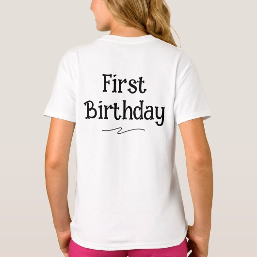 オーダーメイドのスイートストロベリースターバースデー Tシャツ (裏面)