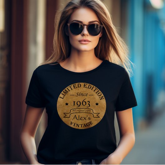 オーダーメイドのヴィンテージ誕生日パーティー Tシャツ