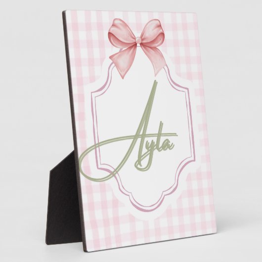 オーダーメイドの愛らしい女の子の部屋 アイラちゃんのためのおしゃれな弓とギンガム フォトプラーク (側面)