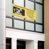 オーダーメイドの火葬追悼サービス業 横断幕 (ビルの外側)