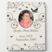 オーダーメイドの花と渦巻きのメモリアルキープス フォトプラーク (正面)