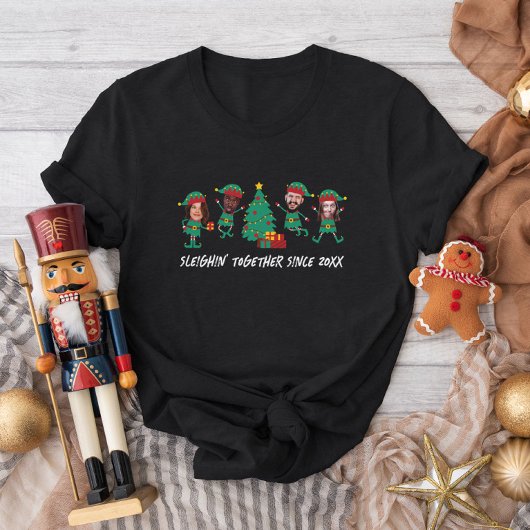 オーダーメイドの面白い顔の写真 クリスマスエルフ Tシャツ