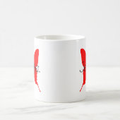 オーダーメイドの鮮やかな赤い蝶々 コーヒーマグカップ (中央)