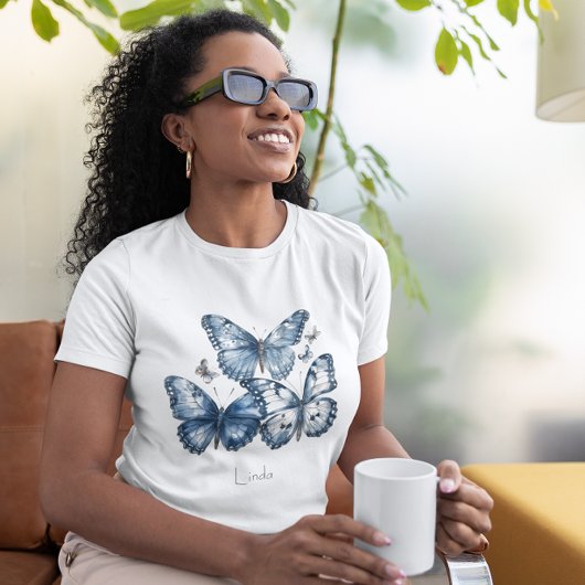 オーダーメイド青い蝶のトリオネームアート Tシャツ