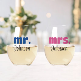 オーダーメイド モダンな筆記体で「Mr. & Mrs.」と刻印された記念日ギフト ステムなしワイングラス