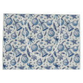 オーダーメイド モノグラム ブルー トワル クリスマス オーナメント ラージペーパーバッグ (裏面)