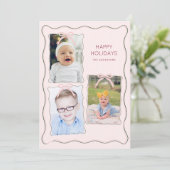 オーダーメイド 3 枚の写真を飾る コラージュ ピンクのリボン 波打つフレーム シーズンカード (スタンド正面)