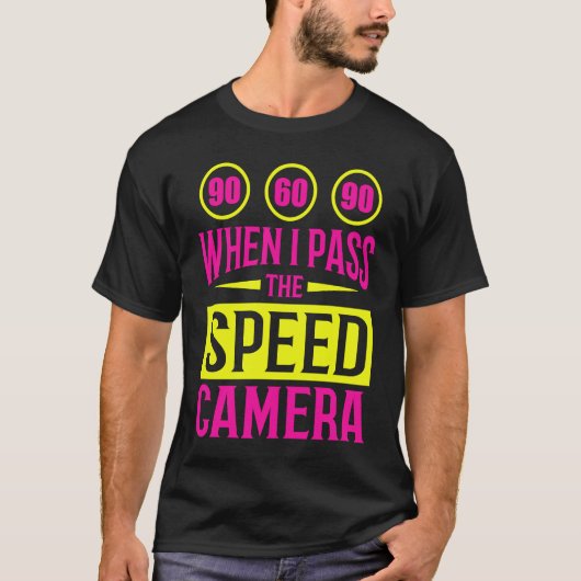 オートチューナーの服装 車のメカニック レーシングカーのチューニング Tシャツ (正面)