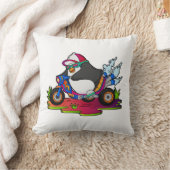 オートバイとバイクもしくは自転車に乗る人としてのペンギン クッション (ブランケット)