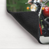 オートバイに乗って幸せな老人 マウスパッド (コーナー)