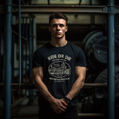 オートバイに乗るか死ぬか Tシャツ