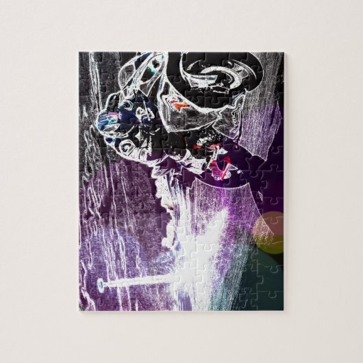 オートバイのバイクもしくは自転車に乗る人を競争させる土のサイクリングのモトクロス ジグソーパズル (縦)