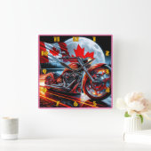 オートバイは夜はカナダ国旗で輝く スクエア壁時計 (ホーム)