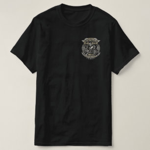 オートバイを持つ老人を決して過小評価しない Tシャツ
