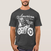 オートバイインディアンアメリカ先住民バイクもしくは自転車に乗る人ギフト Tシャツ (正面)