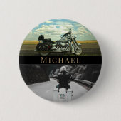 オートバイクアクセサリーバイクもしくは自転車に乗る人 缶バッジ (正面)