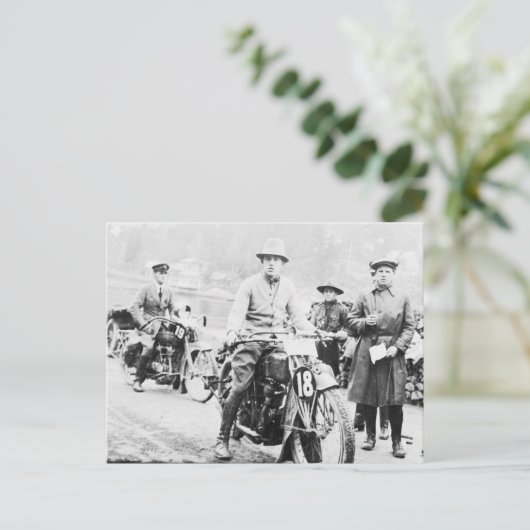 オートバイコンペティションヴィンテージB&W写真 ポストカード (スタンド正面)