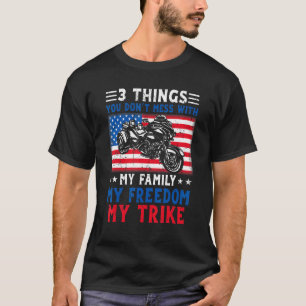 オートバイトリクアメリカバイクもしくは自転車に乗る人規則 Tシャツ