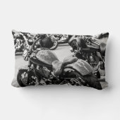 オートバイバイクバイクもしくは自転車に乗る人ライドライダー詳細 ランバークッション (裏面)