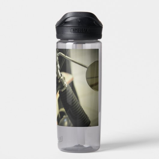 オートバイバイクバイクもしくは自転車に乗る人ライドライダー ウォーターボトル (背面)