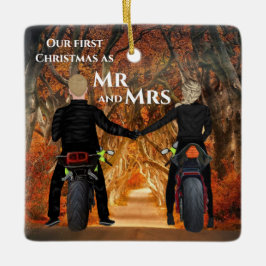 オートバイ秋の森カップル初めてのクリスマス セラミックオーナメント
