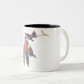 オードボンの赤い果実を持つセルーリアンウォーブラーバード ツートーンマグカップ (正面右)