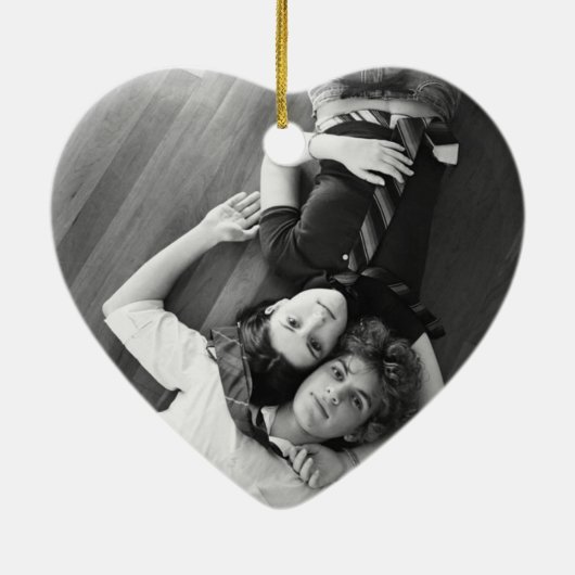 オーナメントのピンクおよびクリーム色の花の結婚式の記念品 セラミックオーナメント (裏面)