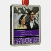 オーナメントの好意のプラム黒のダマスク織の結婚 メタルオーナメント (右)