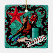 オーナメントを競争させる西部のロデオの女性のカーボーイのバレル セラミックオーナメント (裏面)