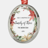 オーナメント三人家族として赤い初めてのクリスマス メタルオーナメント (左)