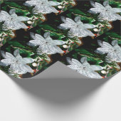 オーナメント – シルバーポインセチア装飾 ラッピングペーパー (角)