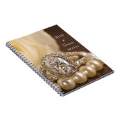 オーバルダイヤモンドリングや輪とホワイトローズ結婚ズ ノートブック (右側)