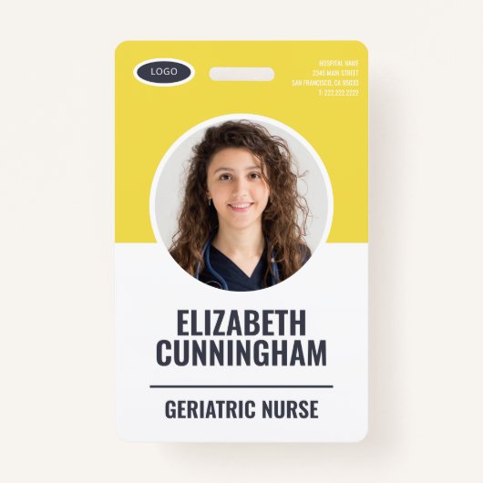 オーバルモダンロゴ従業員の写真名バーコード バッジ (正面)