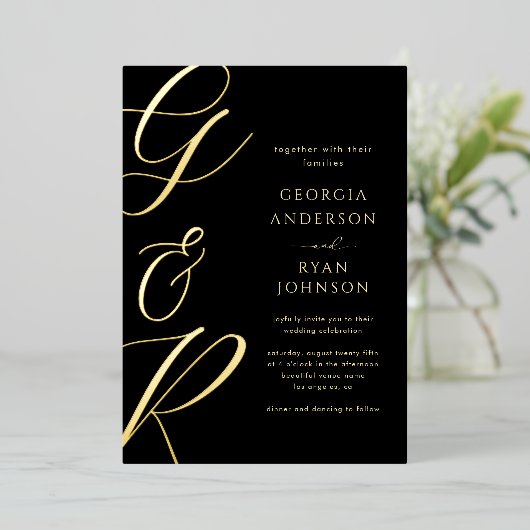 オーバーサイズスクリプトモノグラムダークフェード結婚写真 箔招待状 (立ち正面)