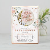 オーバーザムーンピンクフローラベビーシャワーバラ金ゴールド 箔招待状 (立ち正面)