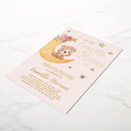 オーバーザムーンベア赤面ベビーシャワーガール 箔招待状 (回転した状態)