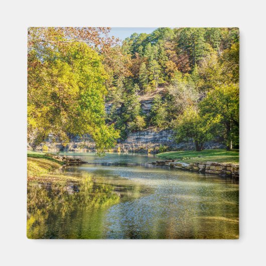 オーバードッグウッドクリーク マグネット (正面)