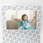 オーバーレイ喜びクリスマスホリデーシルバーフォト 三つ折りクリスマスカード (内部最初)