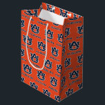 オーバーン大学 |休日 ミディアムペーパーバッグ<br><div class="desc">オーブン大学の公式ギアを!Zazzle.comでオーバーン商品をパーソナライズ!クラス年、名カスタマイズ前、クラブまたはスポーツで、これらの製品によってあなたの学校の精神を表す。このオーバーンギアは素晴らし、卒業した高齢者の新しい学生や卒業生が虎のプライドを見せたいと思う贈り物をする。</div>