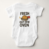 オーブンから出たての ベビーボディスーツ (裏面)