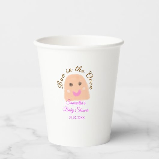 オーブンのベージュ団子の赤ちゃんシャワーピンクのバーにパン 紙コップ (正面)