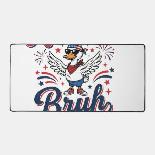 オールアメリカンBruh愛国的なアヒルヴィンテージTシャツ_1 デスクマット