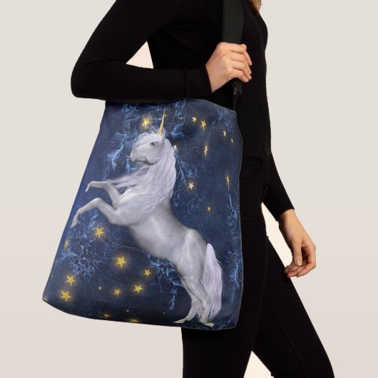 オールオーバープリントクロス体バッグ、大 クロスボディバッグ (クローズアップ)