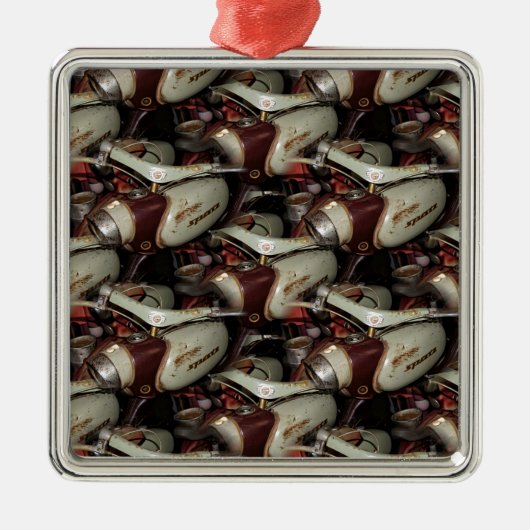 オールディーズのオートバイの倍数 メタルオーナメント (正面)