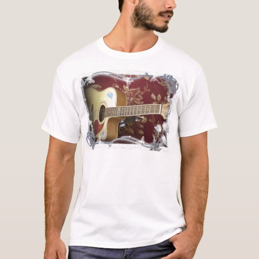 オールドは金ゴールド・ハクナ・マタタ。 Tシャツ (正面)