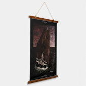 オールドアイアンサイド 吊り下げ型タペストリー (傾斜あり)