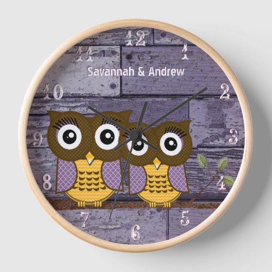 オールドアパーソナライズされたア素朴ウッドラブバードフール 壁時計 (正面)